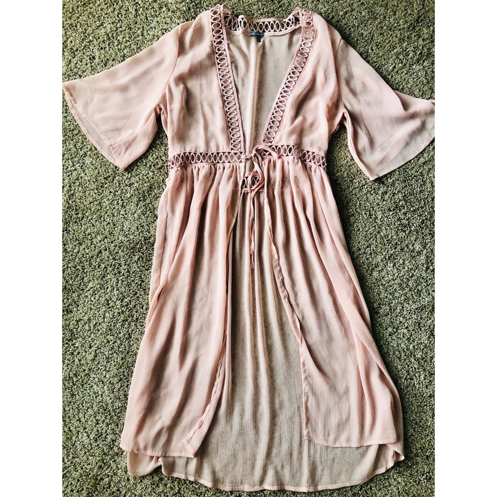 Blush pink tie front kimono